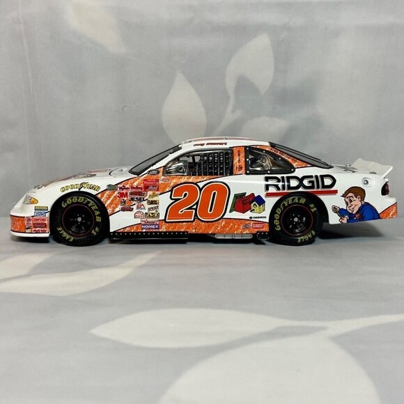 Tony Stewart #20 Home Depot/Kids Workshop 2000 Pontiac Grand Prix Coin Bank RCCA - Picture 1 of 16
